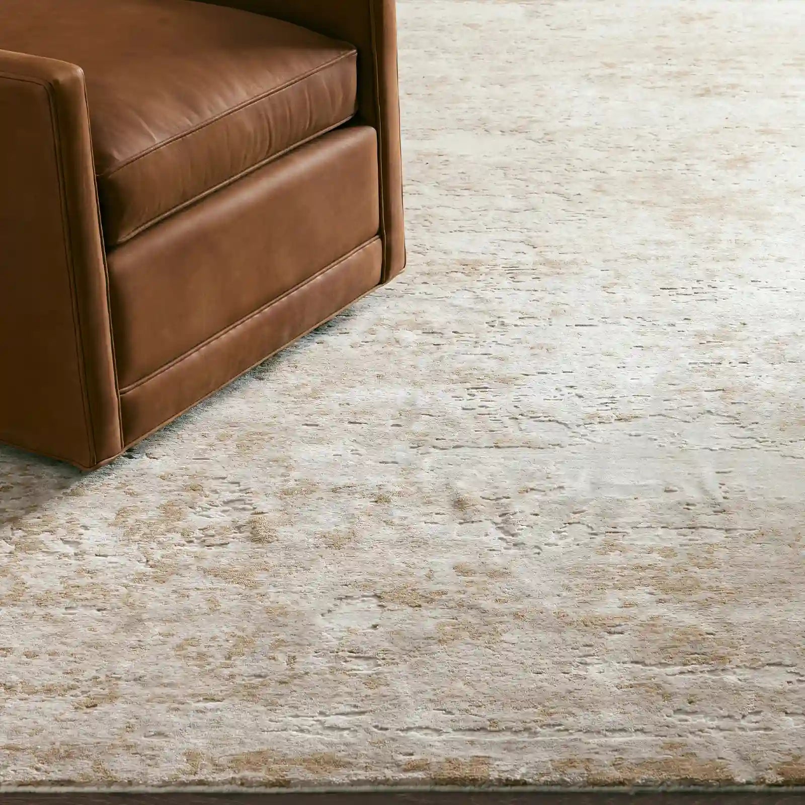 Viona Hand-Knotted Rug Living Room Carpet in Wool & Rayon